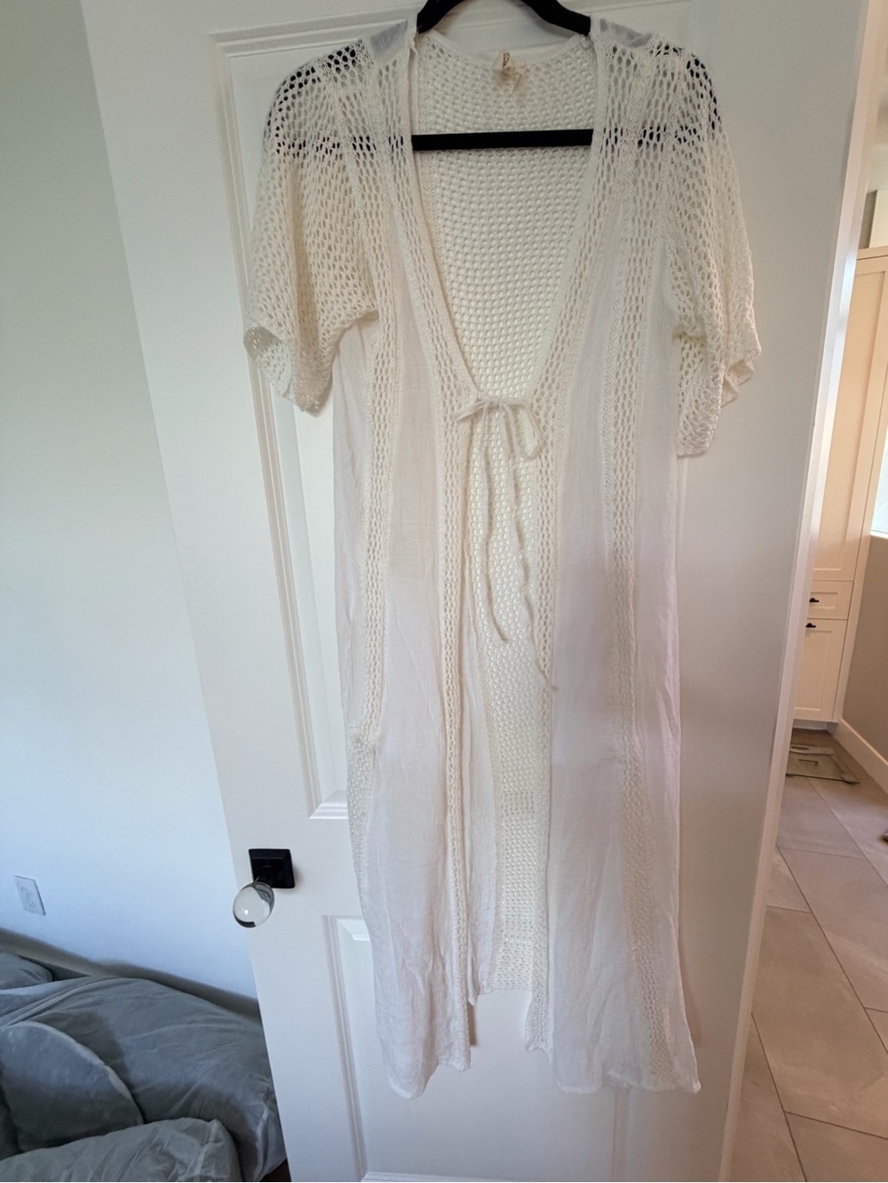Elan White and Cream Crochet Open-Knit Tie-Front Robe